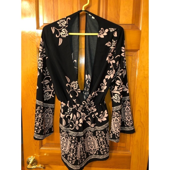 Romper - Picture 1 of 2